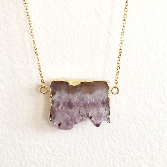 Jewelry - 14k gold raw amethyst quartz boho necklace 